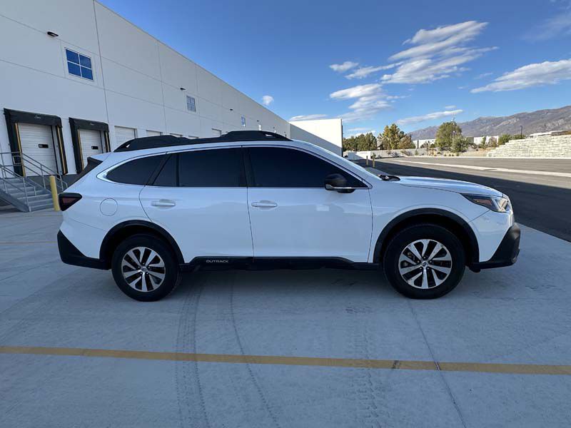 Photo 2 of this SUBARU OUTBACK