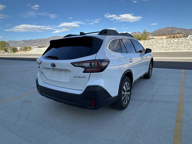 Photo 10 of this SUBARU OUTBACK