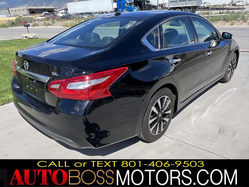 Photo 4 of this NISSAN ALTIMA