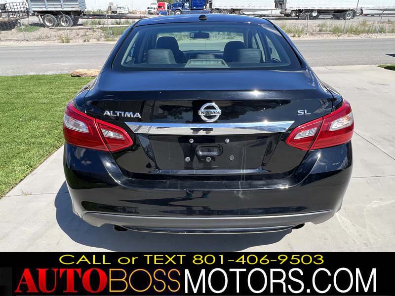 Photo 5 of this NISSAN ALTIMA