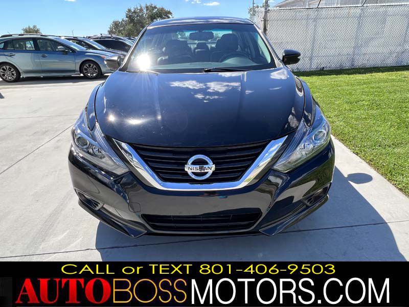 Photo 9 of this NISSAN ALTIMA