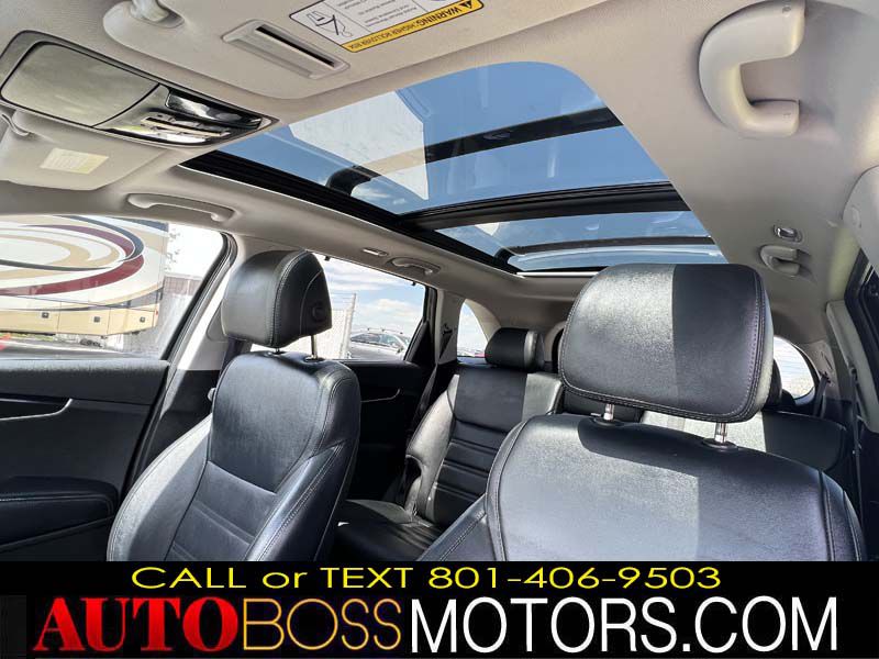 Photo 22 of this KIA SORENTO
