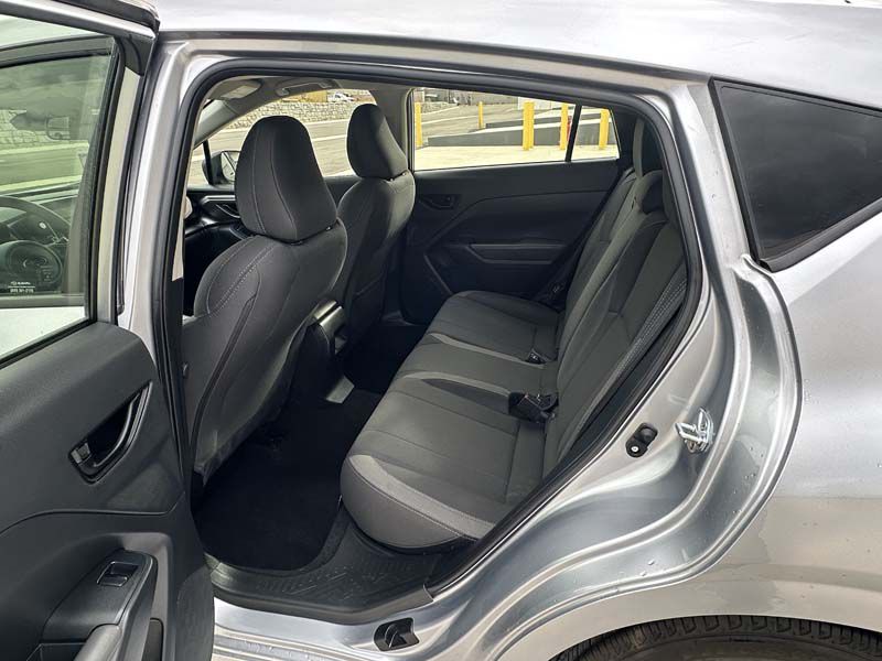Photo 12 of this SUBARU IMPREZA