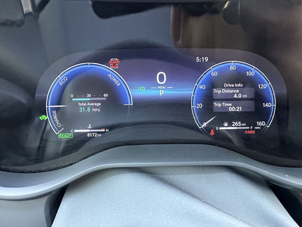 Photo 22 of this TOYOTA SIENNA
