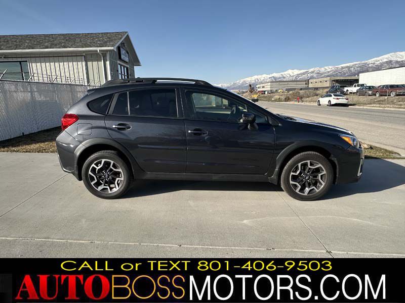 Photo 3 of this SUBARU CROSSTREK