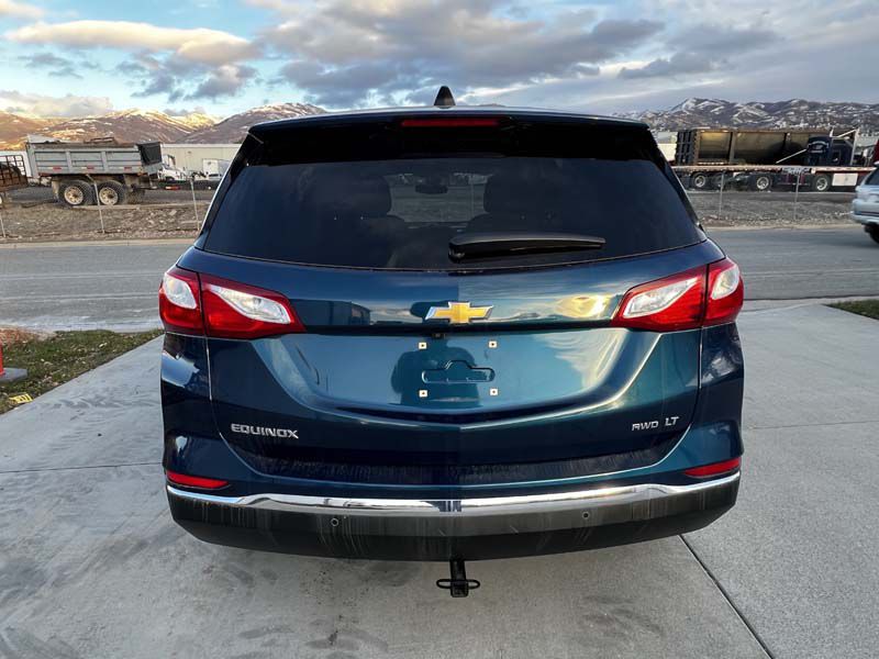 Photo 5 of this CHEVROLET EQUINOX