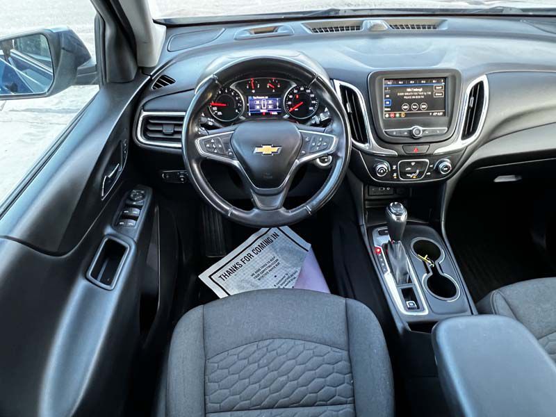 Photo 19 of this CHEVROLET EQUINOX
