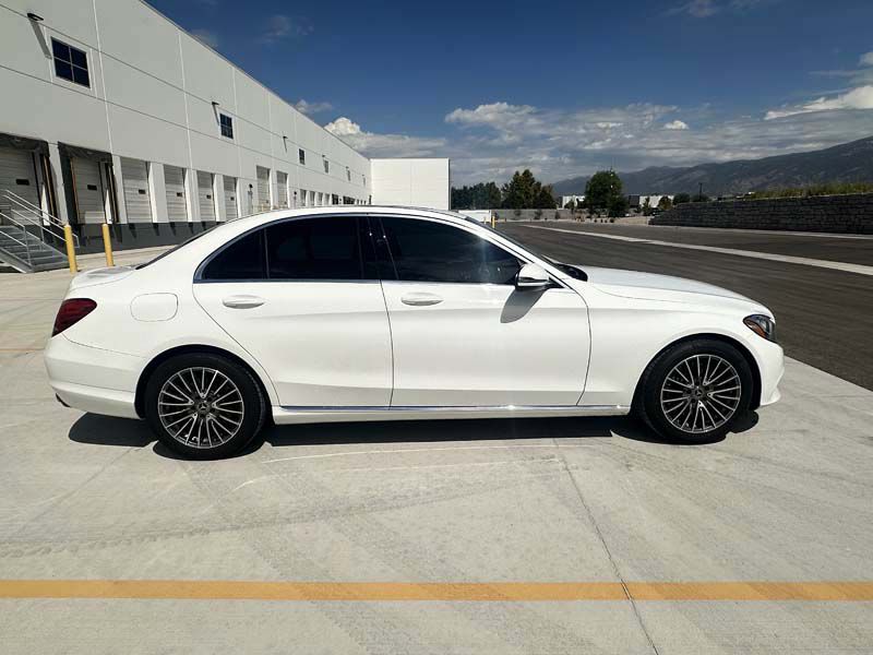Photo 9 of this MERCEDES-BENZ C-CLASS