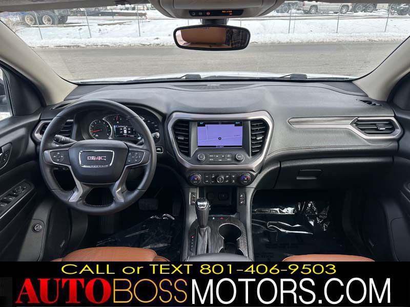 Photo 15 of this GMC ACADIA