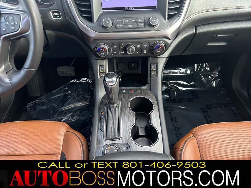Photo 17 of this GMC ACADIA