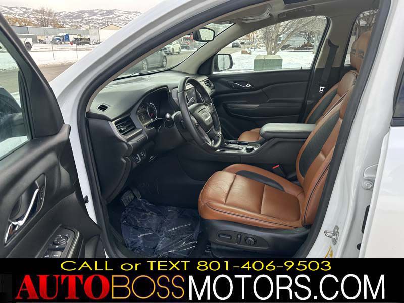 Photo 20 of this GMC ACADIA