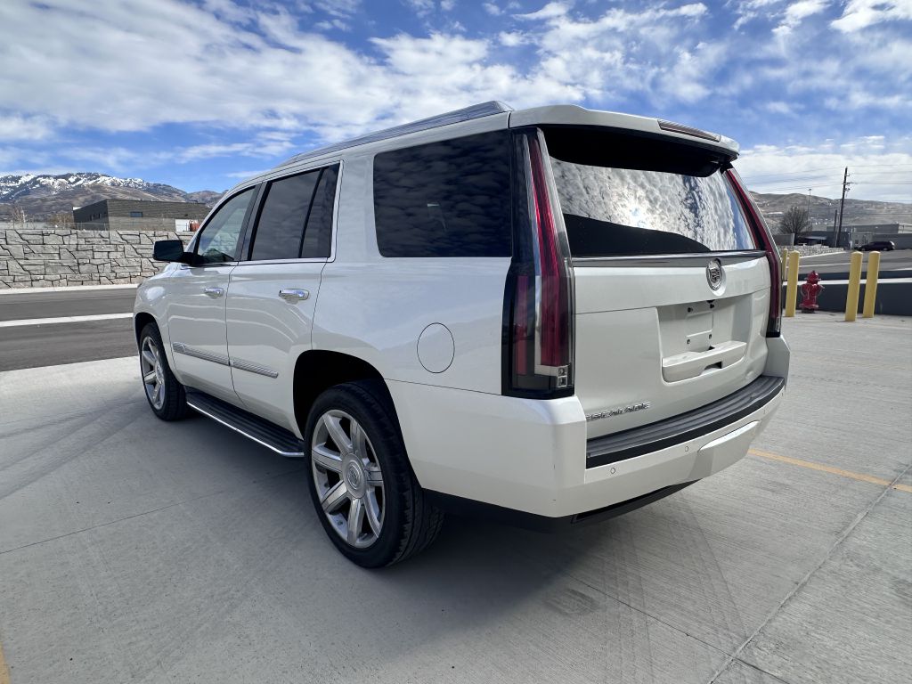 Photo 6 of this CADILLAC ESCALADE