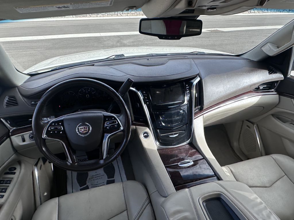 Photo 14 of this CADILLAC ESCALADE