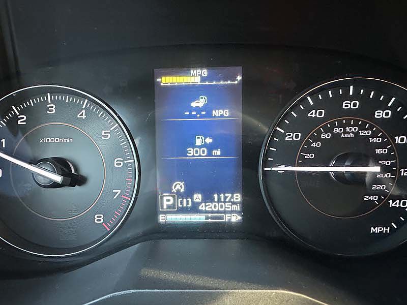 Photo 18 of this SUBARU CROSSTREK