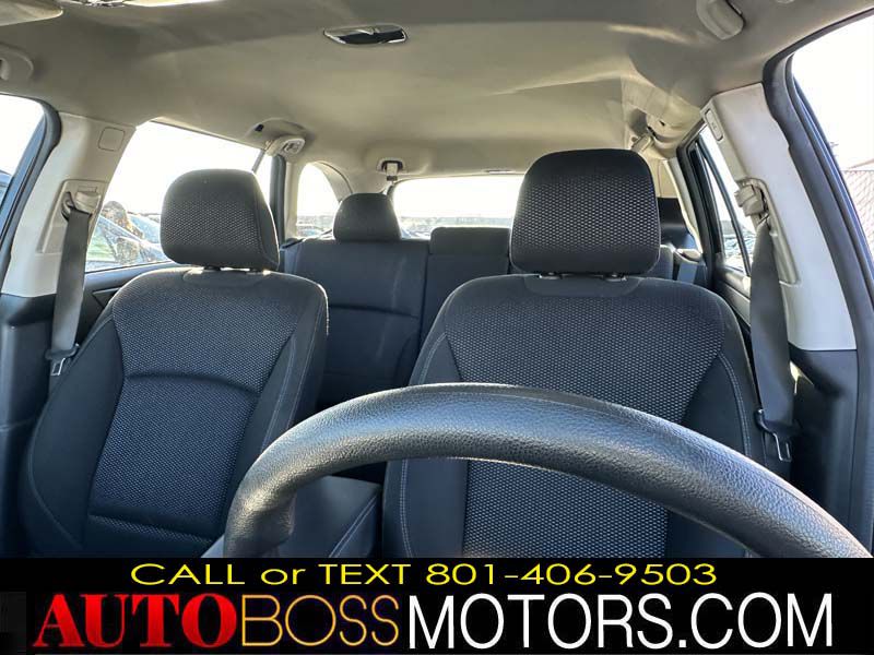 Photo 22 of this SUBARU OUTBACK
