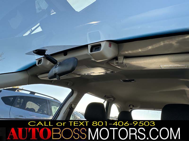 Photo 23 of this SUBARU OUTBACK