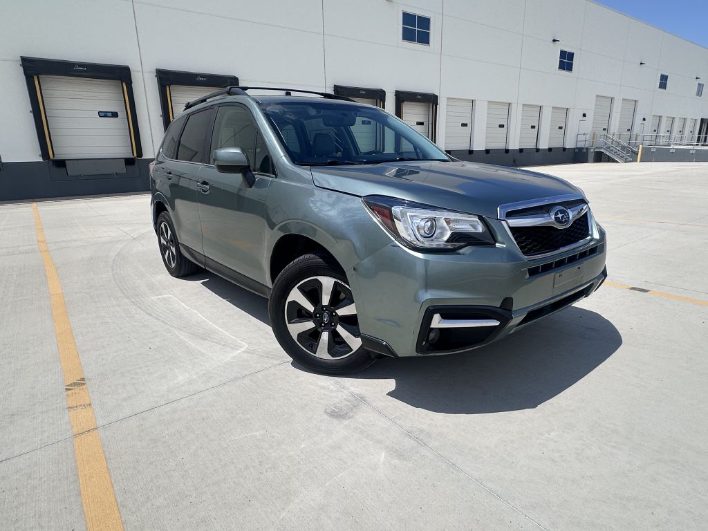 2017 SUBARU FORESTER