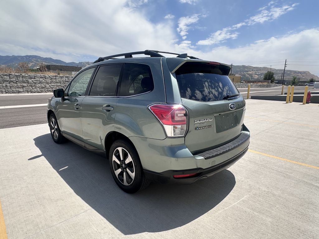 Photo 6 of this SUBARU FORESTER