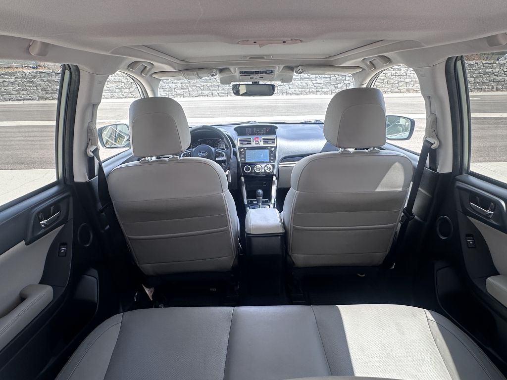 Photo 11 of this SUBARU FORESTER