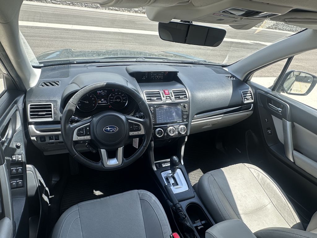 Photo 13 of this SUBARU FORESTER