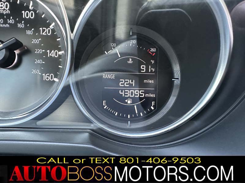 Photo 29 of this MAZDA CX-5