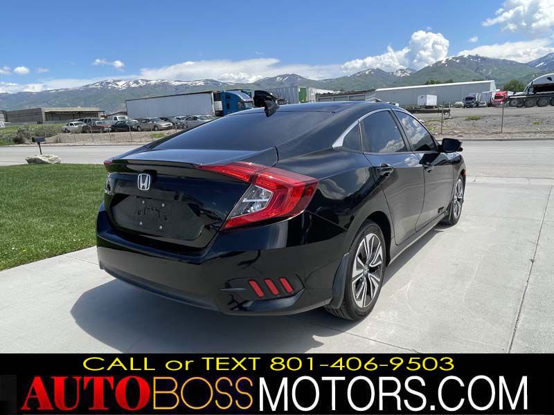 Photo 16 of this HONDA CIVIC