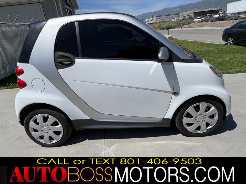 Photo 2 of this SMART FORTWO