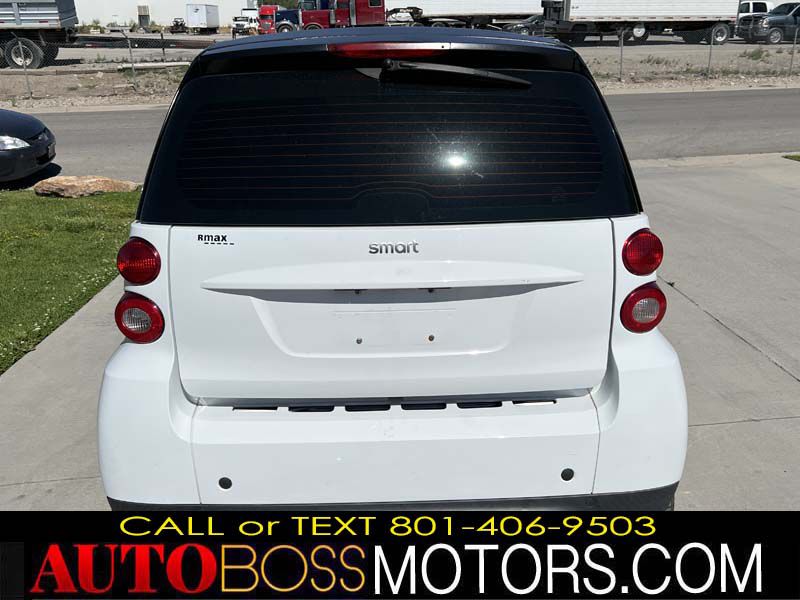 Photo 3 of this SMART FORTWO