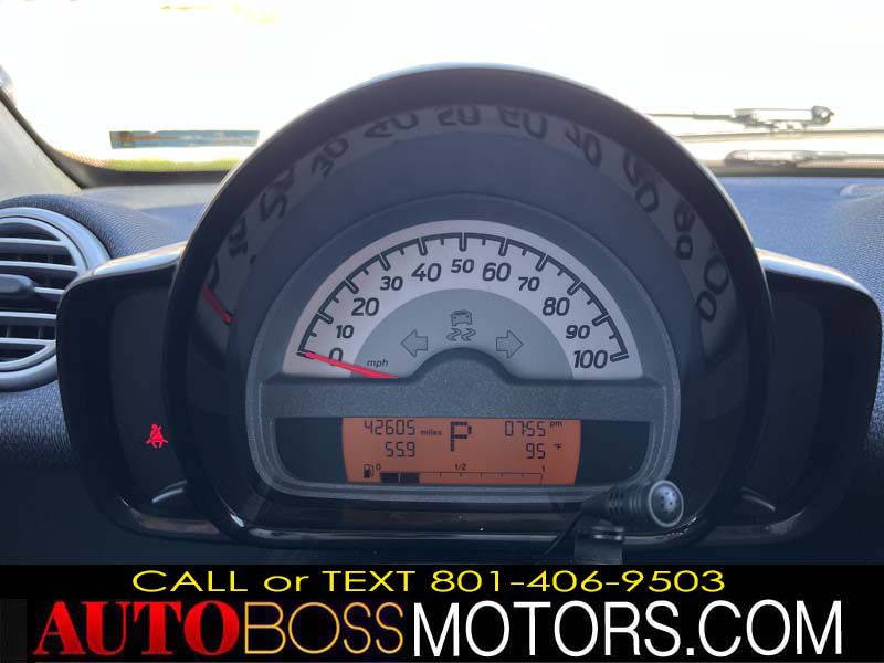 Photo 8 of this SMART FORTWO