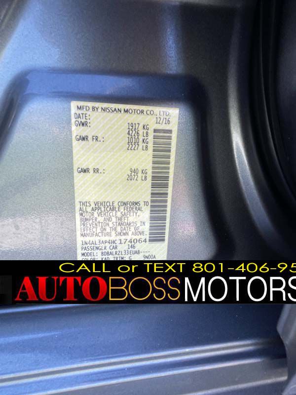 Photo 18 of this NISSAN ALTIMA