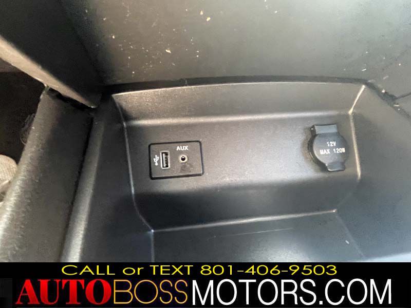 Photo 25 of this NISSAN ALTIMA