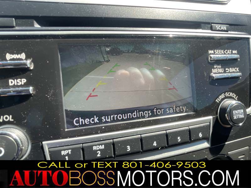 Photo 26 of this NISSAN ALTIMA
