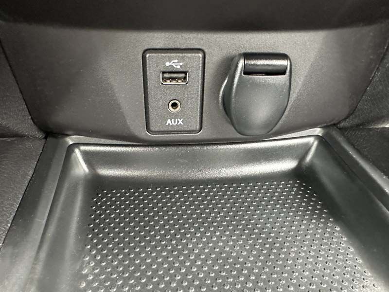 Photo 27 of this NISSAN ROGUE
