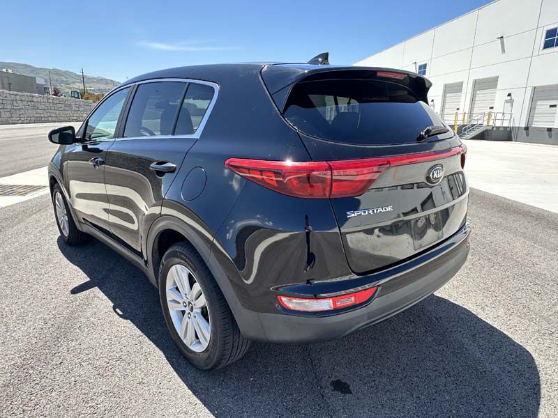 Photo 13 of this KIA SPORTAGE