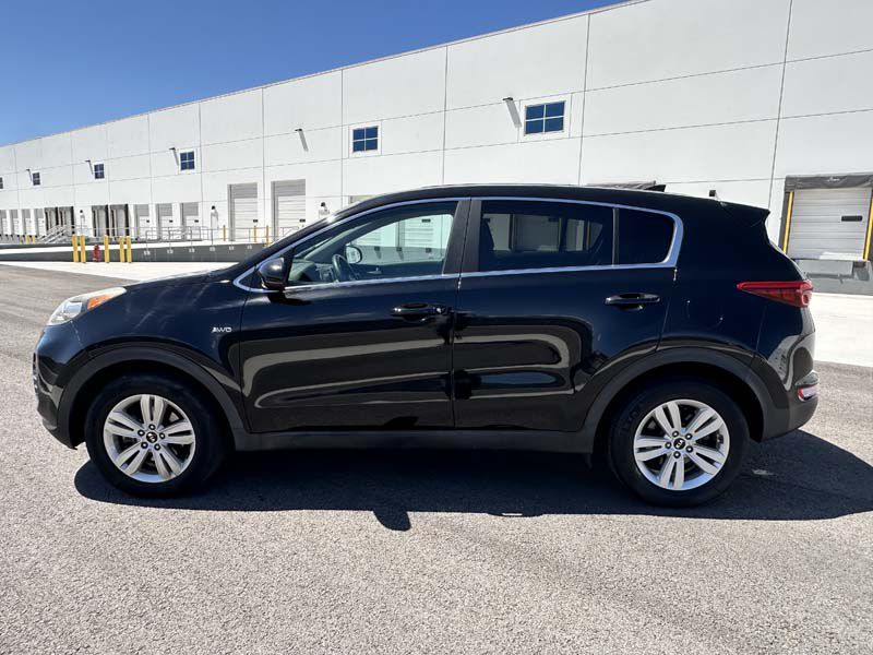 Photo 14 of this KIA SPORTAGE