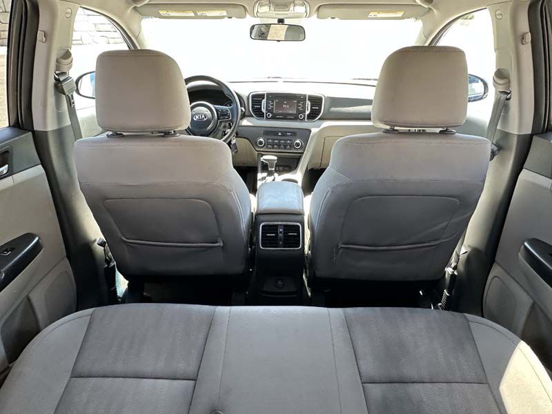 Photo 20 of this KIA SPORTAGE