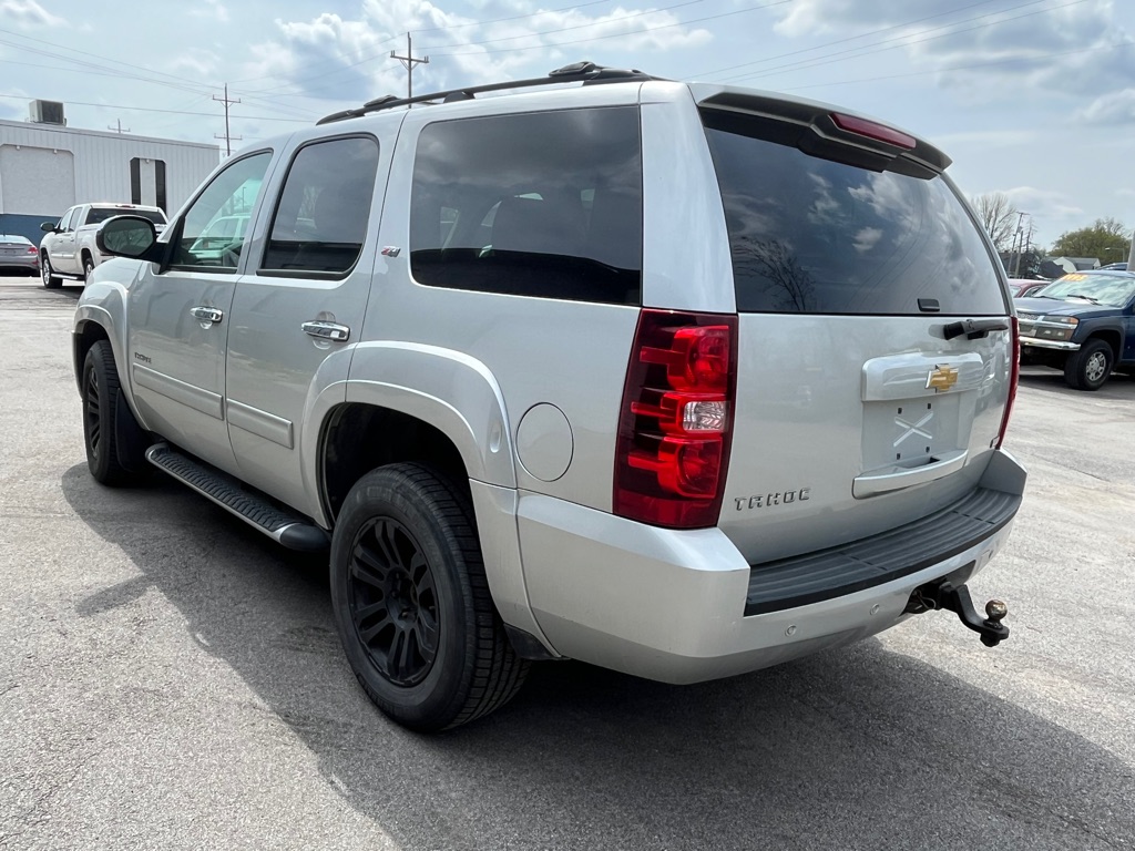 Photo 9 of this CHEVROLET TAHOE