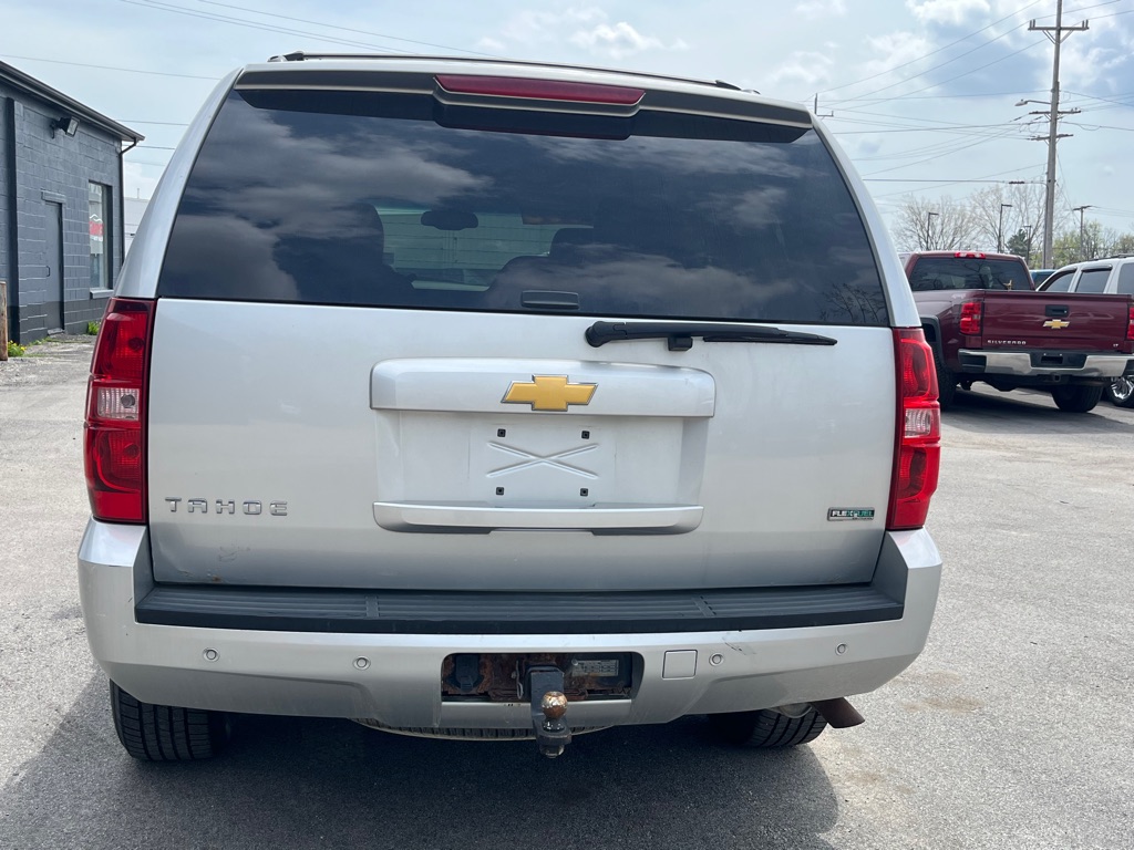 Photo 8 of this CHEVROLET TAHOE