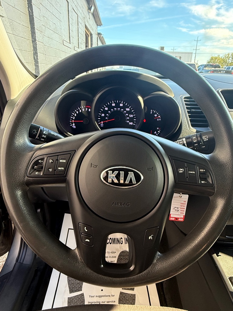 Photo 11 of this KIA SOUL