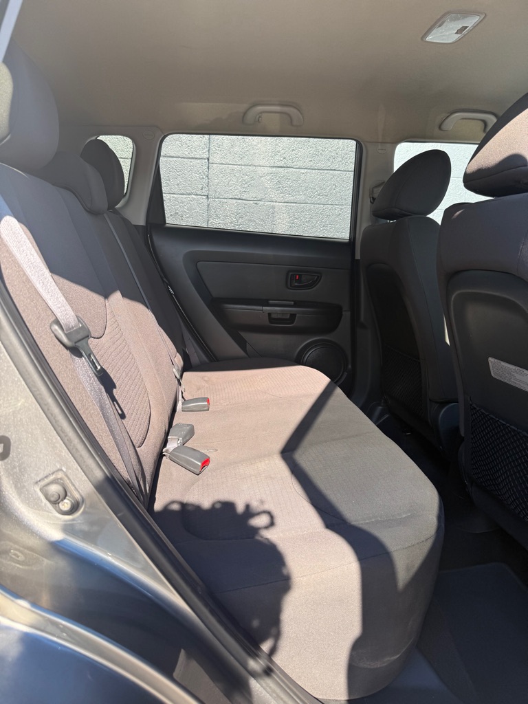 Photo 20 of this KIA SOUL