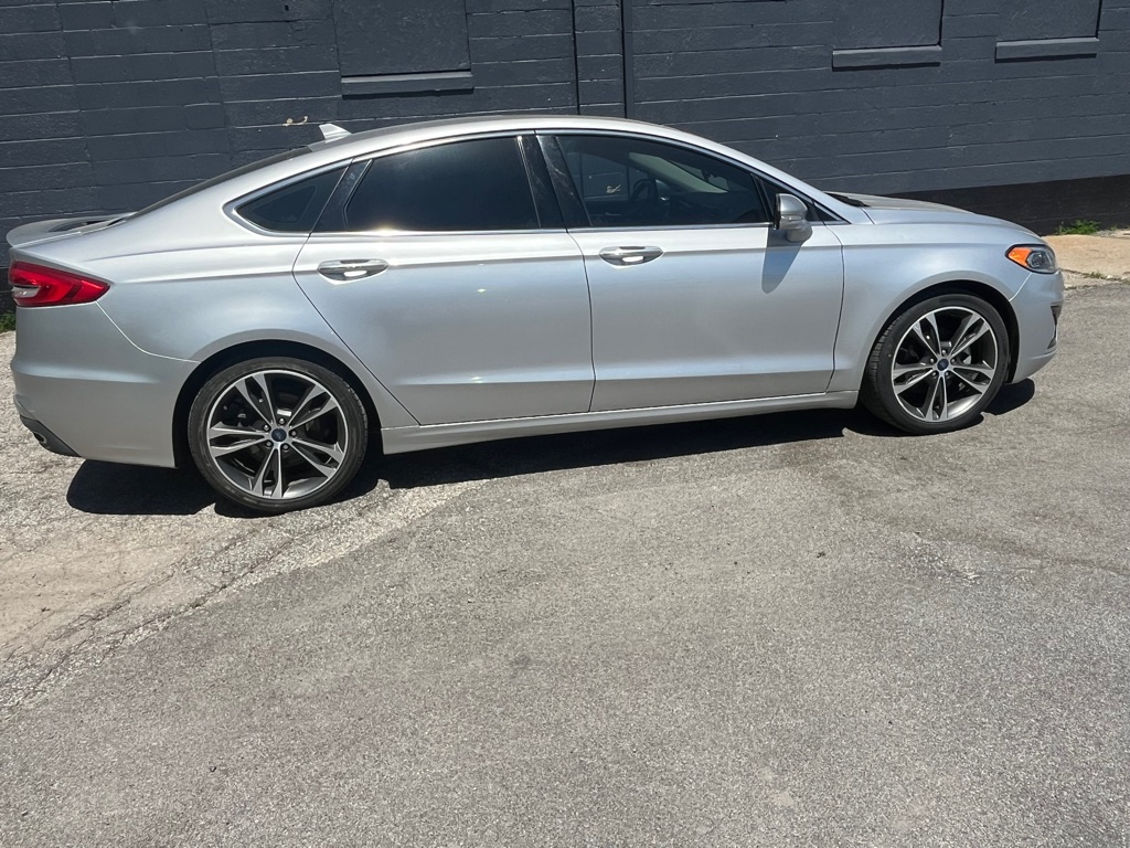 Photo 5 of this FORD FUSION