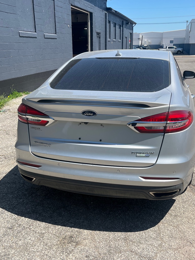 Photo 7 of this FORD FUSION