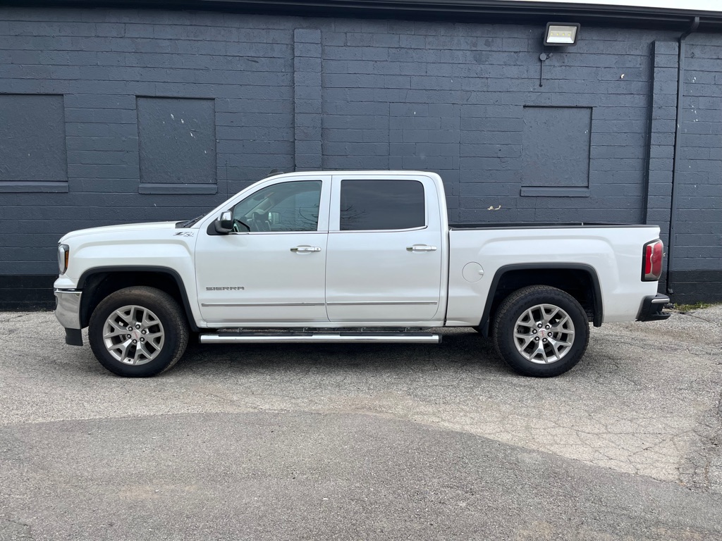 Photo 4 of this GMC SIERRA