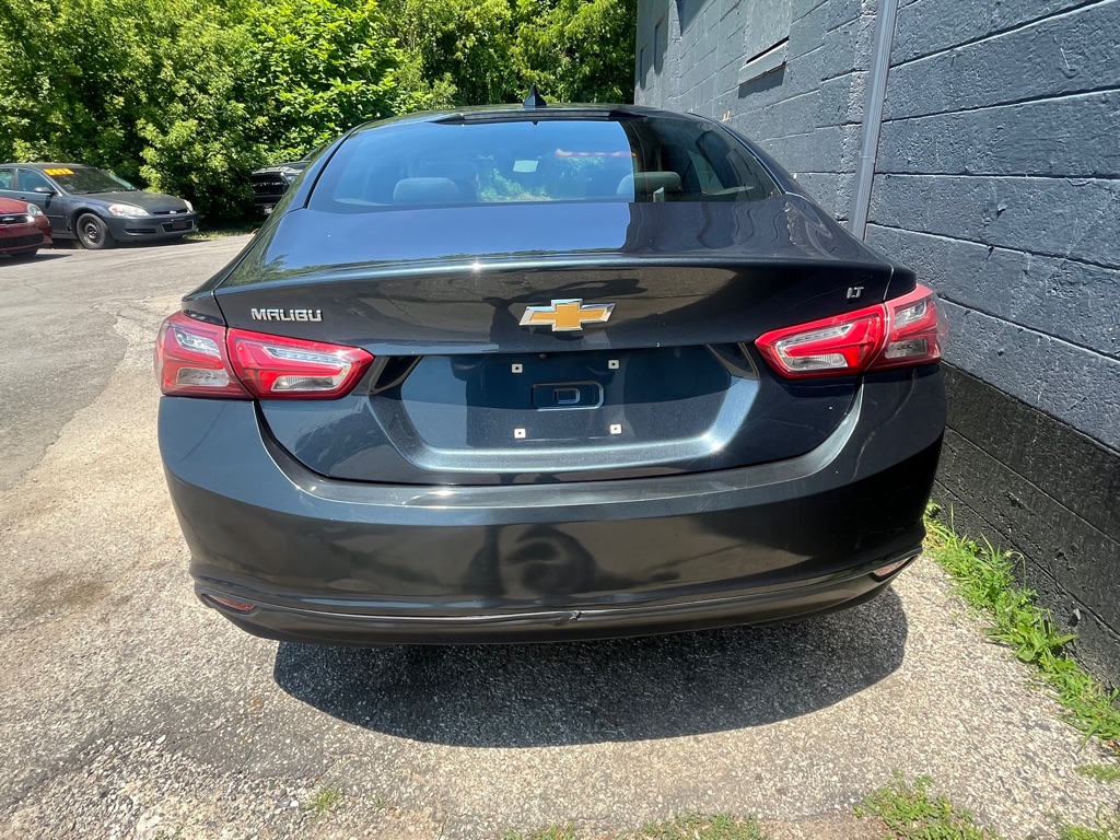 Photo 18 of this CHEVROLET MALIBU