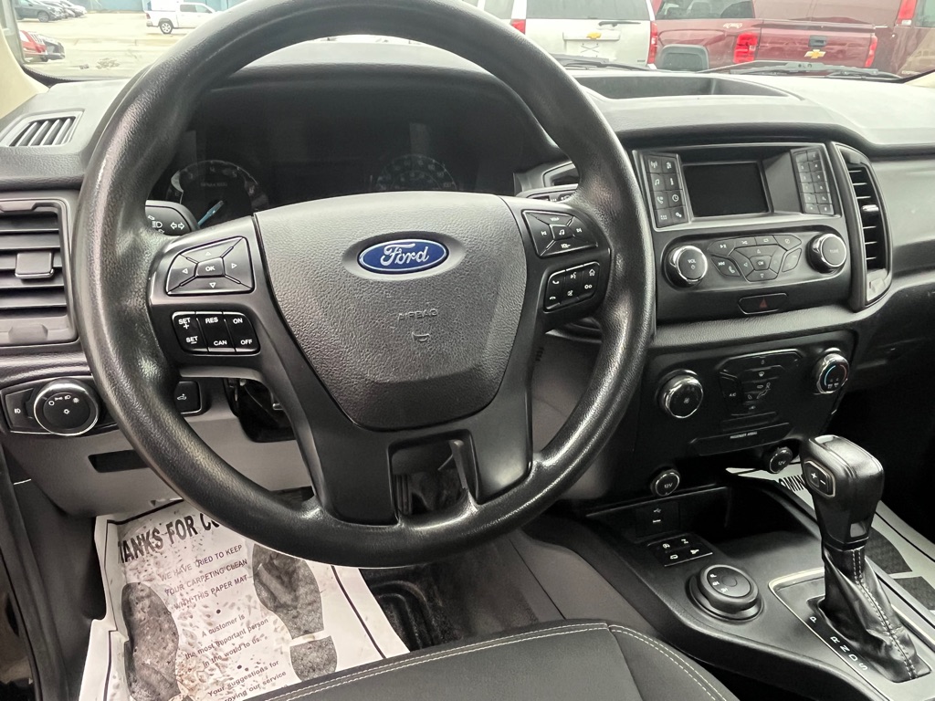 Photo 14 of this FORD RANGER