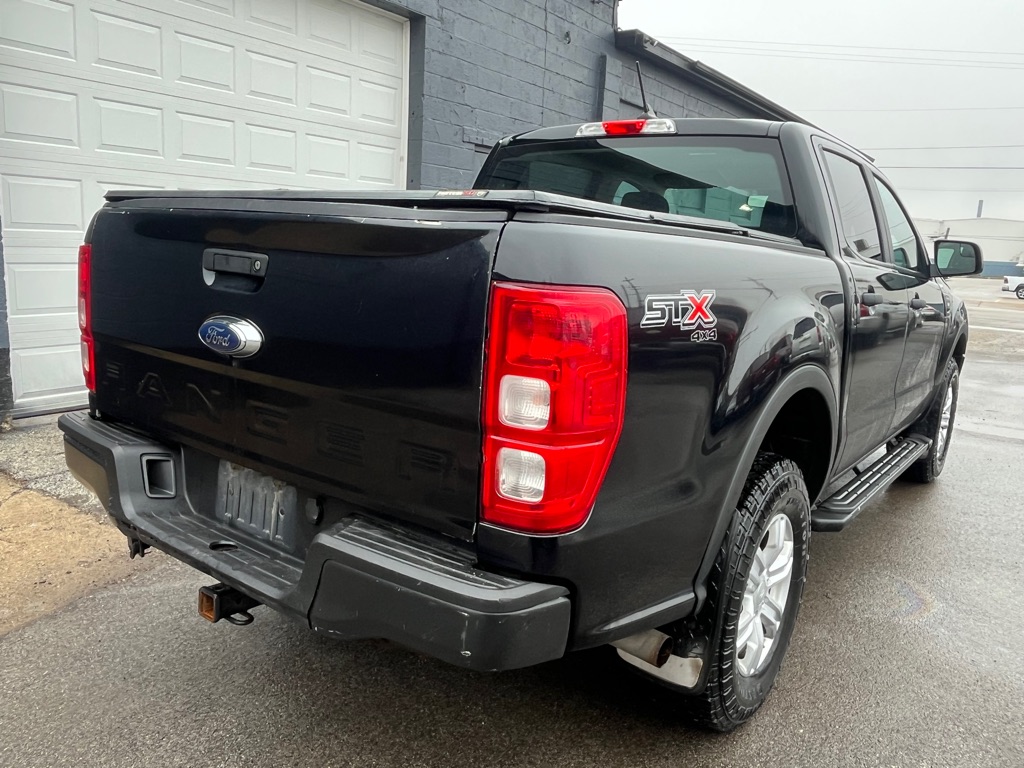 Photo 8 of this FORD RANGER