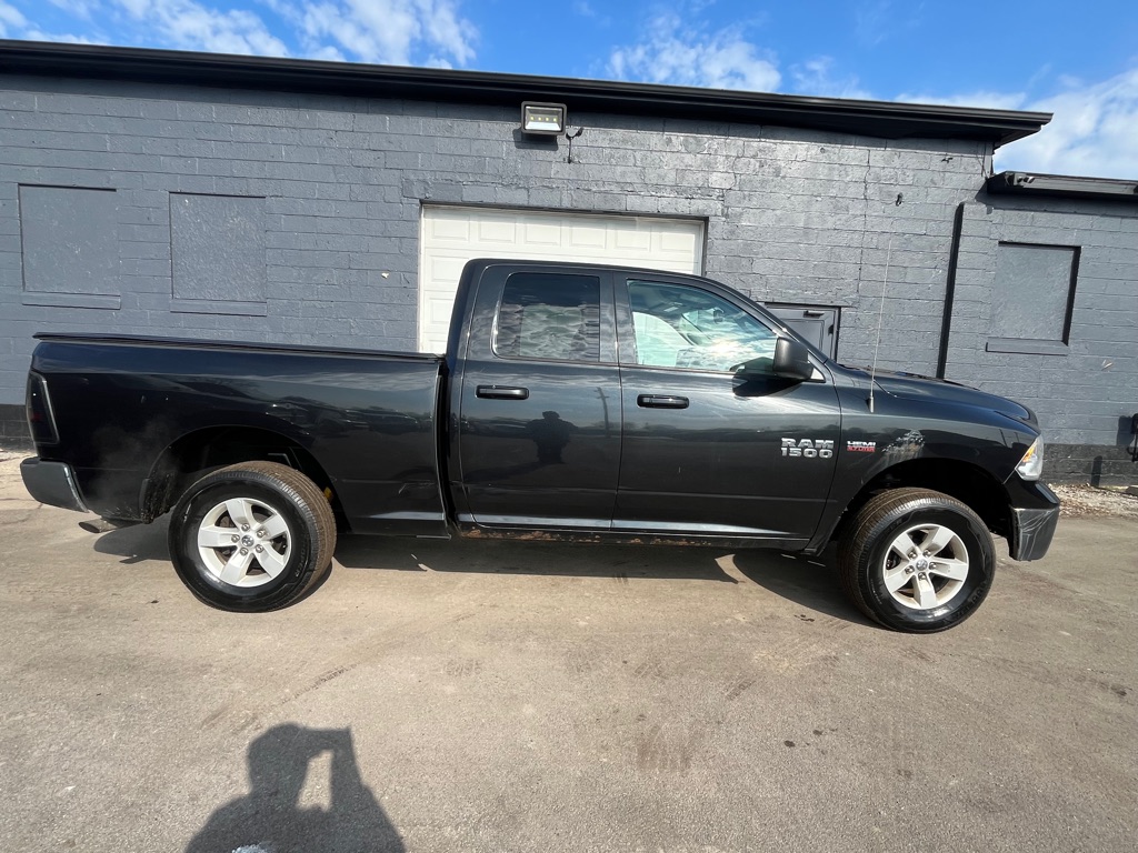 Photo 3 of this RAM 1500