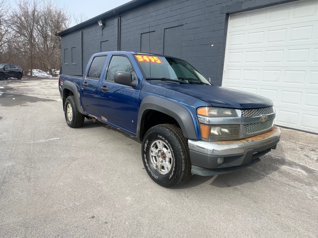 View vehicle photo 2