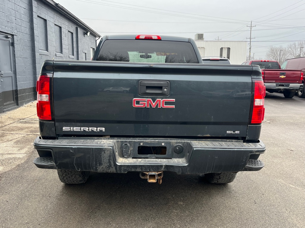 Photo 5 of this GMC SIERRA