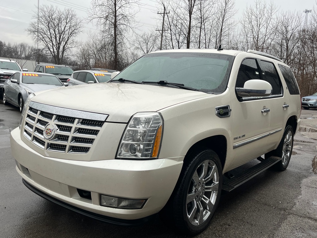 Photo 6 of this CADILLAC ESCALADE